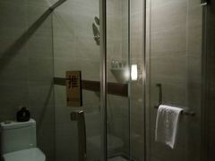 -清远熹乐谷温泉度假酒店
