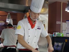 -利昂法式铁板主题餐厅(新奥购物中心店)