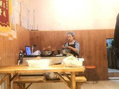 -明洋钵钵鸡(春田小区店)