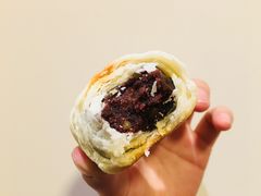 豆沙月饼-长发西饼(临顿路店)