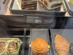 -星巴克臻选(湖滨道店)