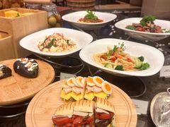 -松山湖凯悦酒店·Café自助餐厅·周末火舞秀表演