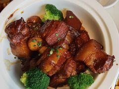 鹌鹑蛋烧肉-刘胖子家常菜·蹄花焖藕(兴业店)