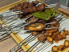 -街角等你.大连海鲜烧烤.经典铁板海鲜串(西安路店)