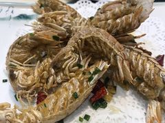 -鑫悦楼煎蟹·16年海鲜大排档