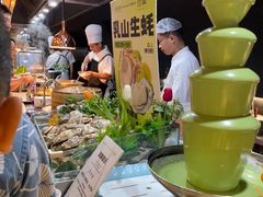 -涨巢·潮玩水疗局