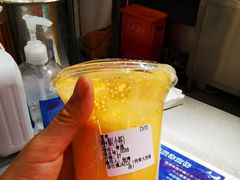 鲜橙系列-Jazcu珍仕菓鲜榨果汁(西单大悦城店)