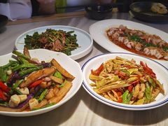 -滇铺子(欣都龙城店)