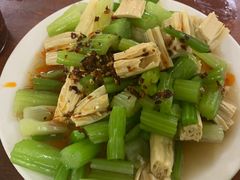 -宝瑞门钉肉饼店