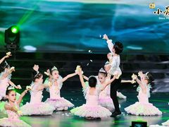 -小荧星艺校(浦东中环分校)