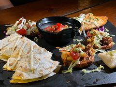 -Pistolera Mexican Cantina女枪手墨西哥餐厅(碧云路店)
