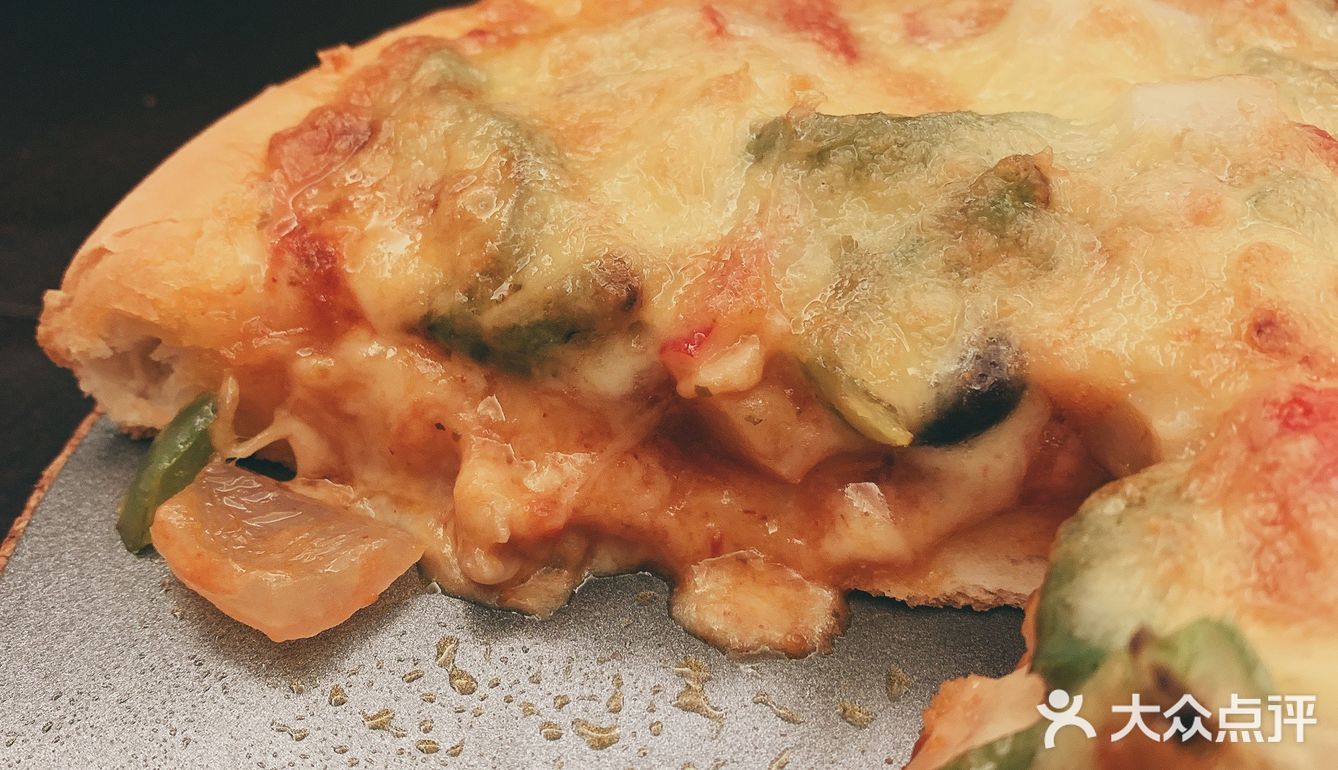 自制海鲜至尊披萨🍕