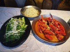 -巴厘龙虾·榜首油焖大虾(音乐学院·沿江酒馆店)