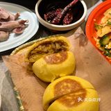 哈尔滨！被东北朋友带来吃的炖酸菜…香哭了[流泪] 