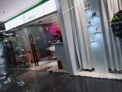 -染指坊日式美甲美睫设计中心