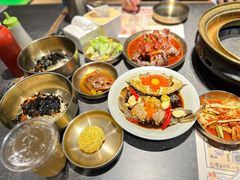 -草家酱蟹炭火烤肉店(珲春南路二店)