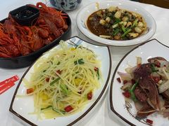 -老鄞江清水龙虾•赵赵家(江北店)