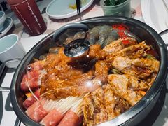 -黄记煌三汁焖锅(新佳丽江汉路店)