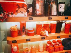 零售区-星巴克(北京三里屯SOHO一店)