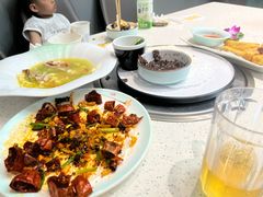 -巧克力渔家.小船海鲜胶东菜(万平口店)