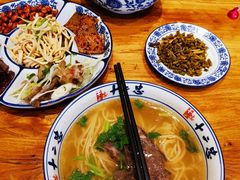-十二忠手拉面(燎原街店)