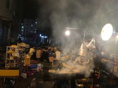 大堂-罗姐烧烤(东风路一段店)