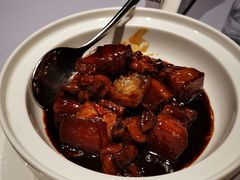 百叶结红烧肉-屋里厢上海菜馆