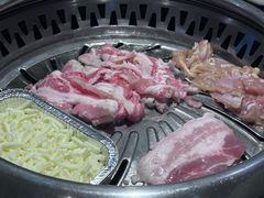 -木槿花韩式炭烤·熟成肉工坊(孙文东路店)