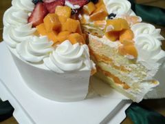 -山与蓝·轻糖鲜果蛋糕(勒泰店)