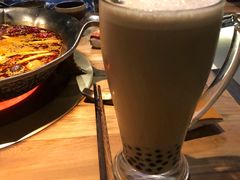 大红袍珍珠奶茶-湊湊火锅·茶憩(杭州湖滨银泰in77店)