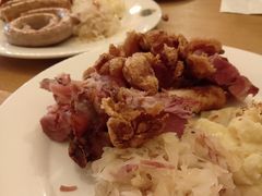 -普兰达德国餐厅·德式脆皮烤猪肘·自酿啤酒(观唐店)
