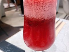 多肉杨梅-必胜客(世欧广场店)
