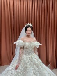 -派丽莫Pellimo原创设计婚纱品牌