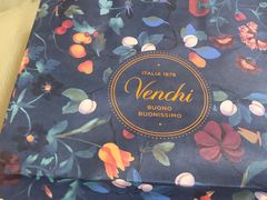 -VENCHI 闻绮(北京国贸商城店)