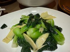 -耶里夏丽·新疆菜·28年喀什老馆(田林东路店)