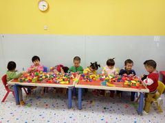 -红黄蓝成长中心(公益西桥校区)