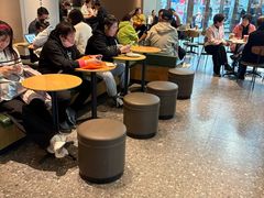 -星巴克臻选(周浦万达店)