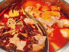 猪手鸳鸯锅-小街猪手(团结湖店)