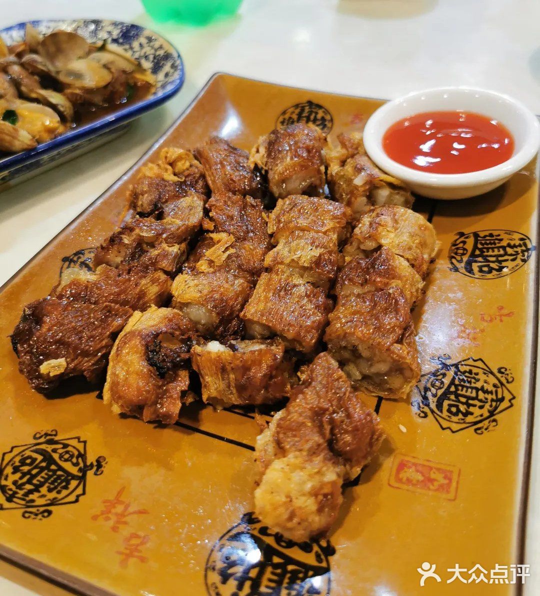 🔥新鲜海味与地道姜母鸭的味蕾盛宴！🦀