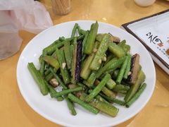 -鹏城人家海鲜酒家·23年老字号(较场尾店)