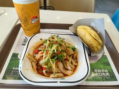 -魏家凉皮(大雁塔南广场餐厅)