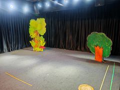 -猴有戏教育戏剧·音乐剧·主持口才·演讲朗诵辩论(环球港华师大校区)