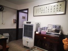 -长人馄饨铺(解放街店)