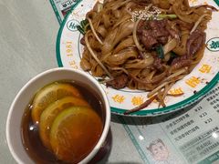 干炒牛河-西关明记肠粉·亚洲地标美食(北京路店)