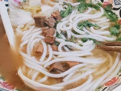 -鑫花溪牛肉米粉(人民广场店)