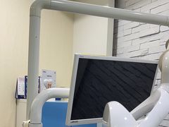 -极光口腔·矫正种植修复(锦江店)