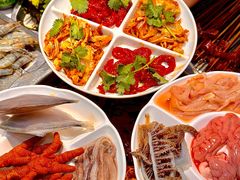 -鼎伙伙火锅串串·10年品牌传承(白象居总店)