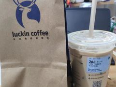 -瑞幸咖啡(梅花园地铁站店)