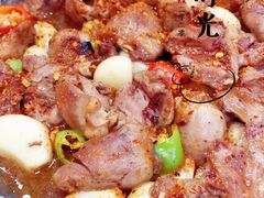 -老东镇啤酒屋海鲜加工·蒸汽海鲜·海鲜烧烤(台东店)