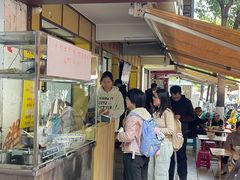 -文山荷鲜居(翠湖店)